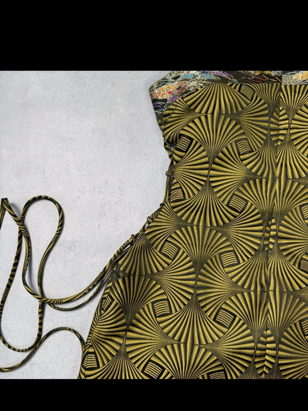 Kim Shui Qi Pao Brocade Dress - Picture 14 of 16